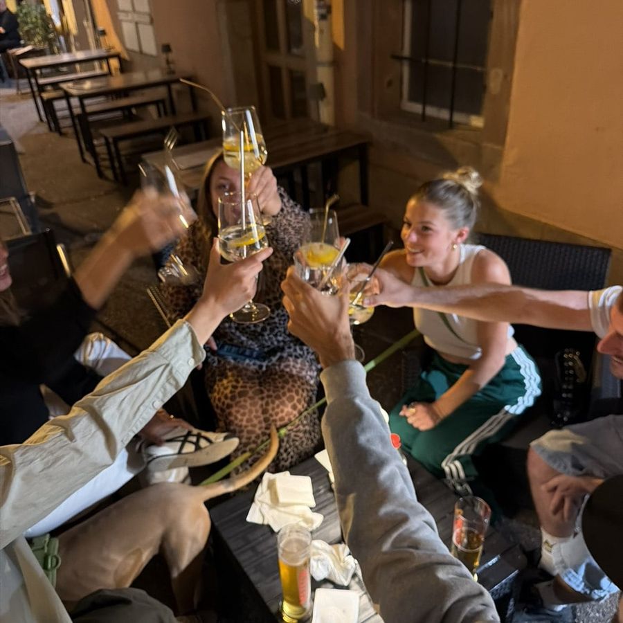 Une soir&eacute;e entre amis en terrasse au Major'L